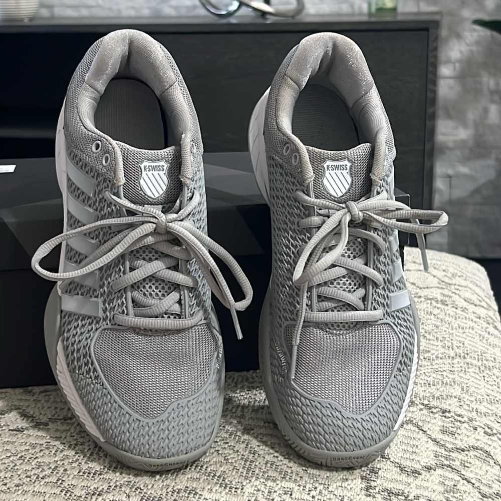 K-Swiss Woman’s pickleball Sneakers size 8.5 Gray